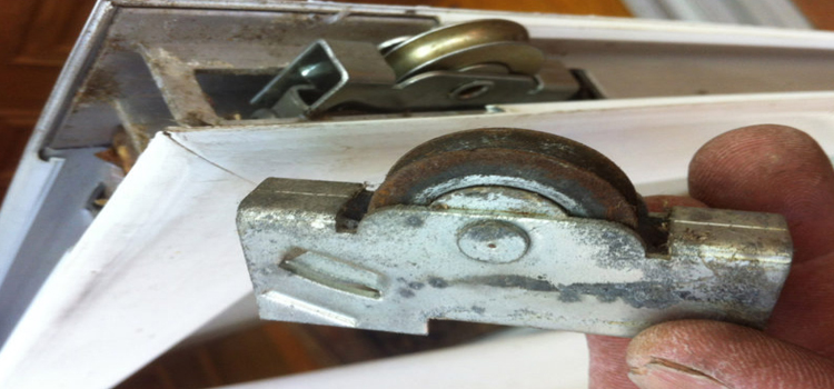 screen door roller repair in Laguna Hills